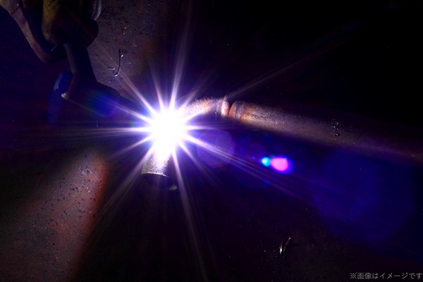 溶接不要のパイプ先端ビーティング加工で品質向上