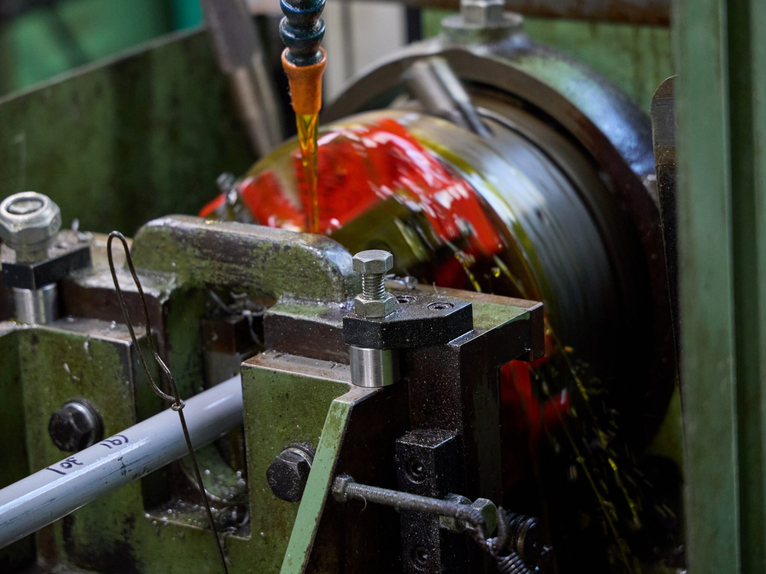 パイプ加工+ねじ加工の社内一貫生産