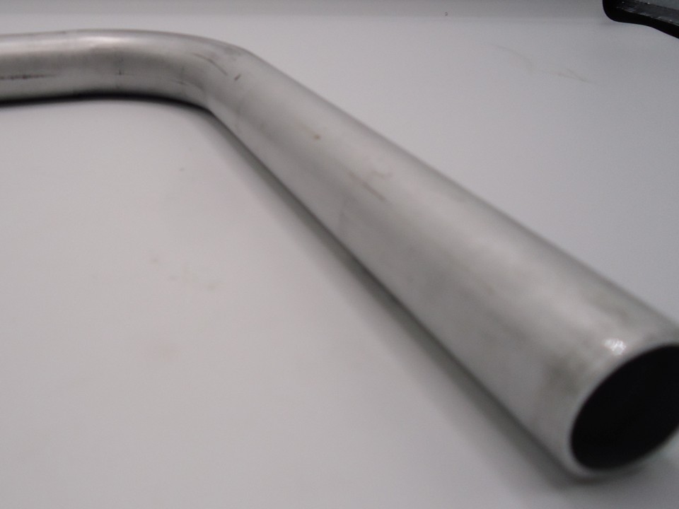 アルミパイプ曲げ加工による軽量化