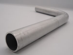 アルミパイプ曲げ加工による軽量化